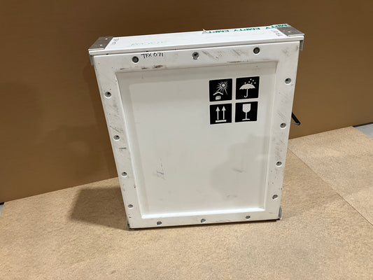 Used picture case 77 x 21.5 x 90 cms (LDH)